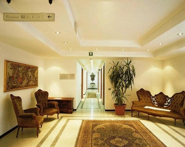 Hotel La Cascata Azzano San Paolo Extérieur photo
